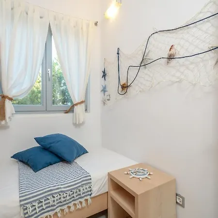 Lägenhet Chiara Spiti, Stelida *